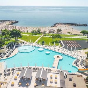 Safir Blue Resort